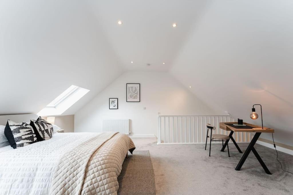 Boutique Apartment - Mazerystays Exley Kültér fotó