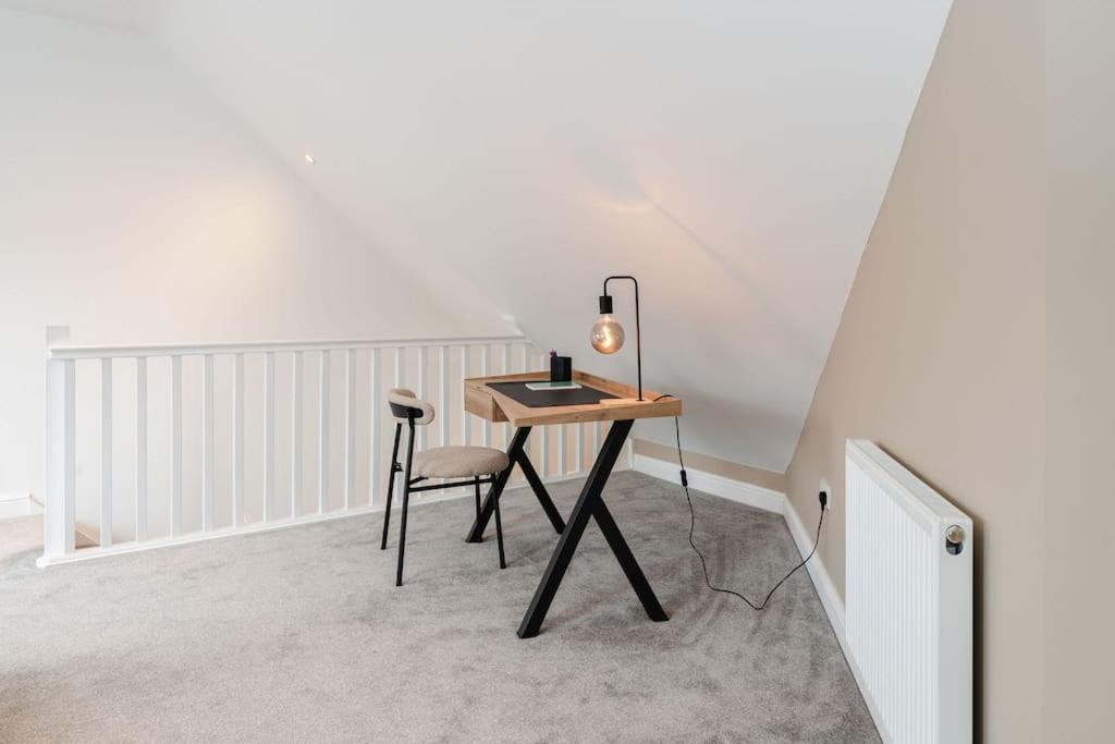 Boutique Apartment - Mazerystays Exley Kültér fotó